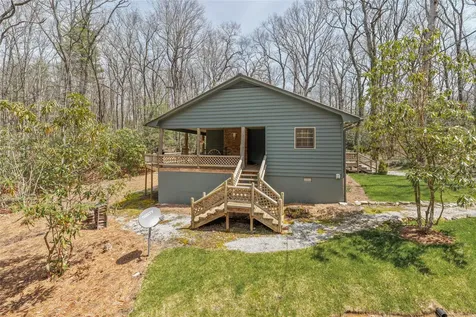 255 Turtle Pond Road Highlands NC 28741
