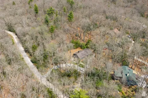 255 Turtle Pond Road Highlands NC 28741