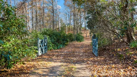 1764 Retreat Lane Highlands NC 28741