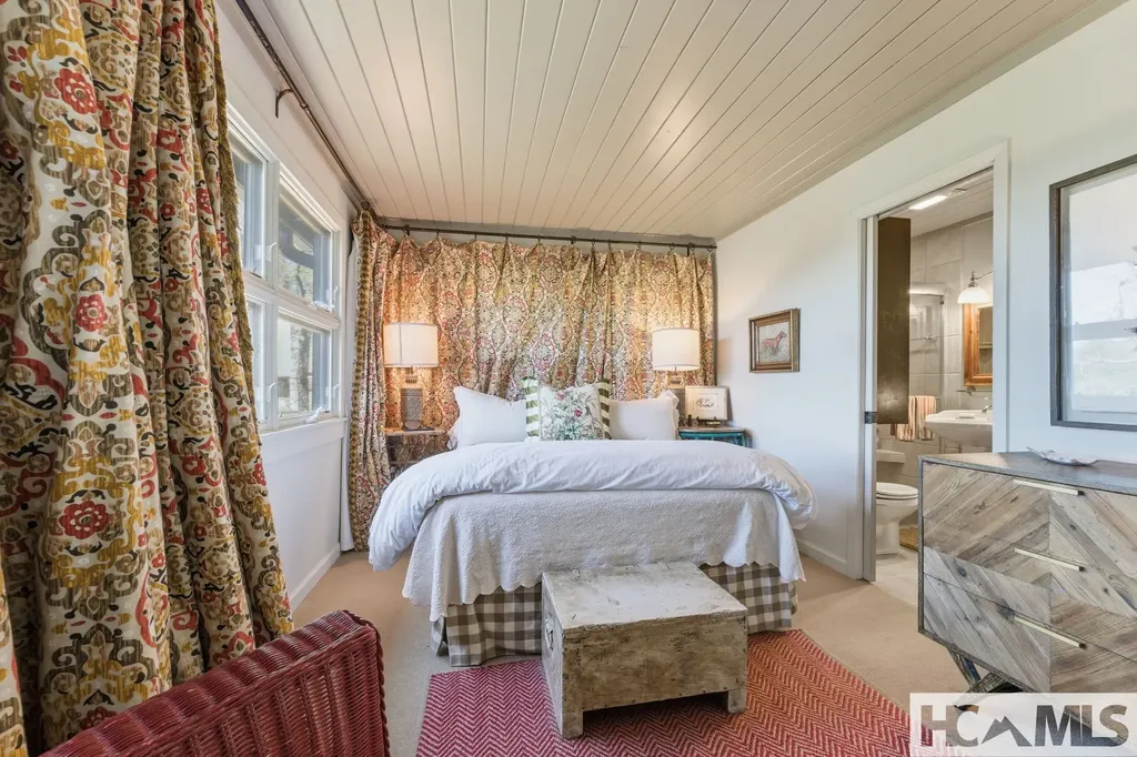 172 Dogwood Drive Highlands NC 28741