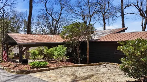 172 Dogwood Drive Highlands NC 28741