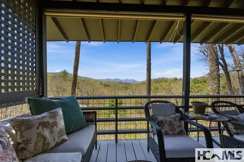 172 Dogwood Drive Highlands NC 28741