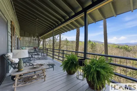 172 Dogwood Drive Highlands NC 28741