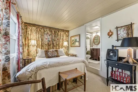 172 Dogwood Drive Highlands NC 28741