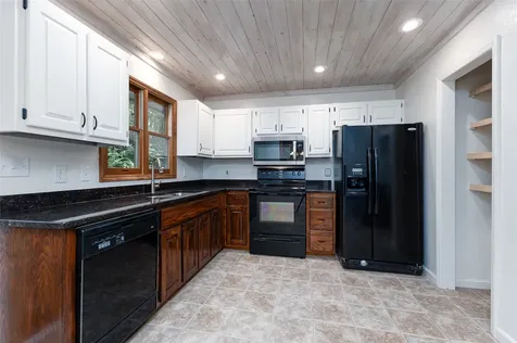 1752 Black Oak Drive Sapphire NC 28774