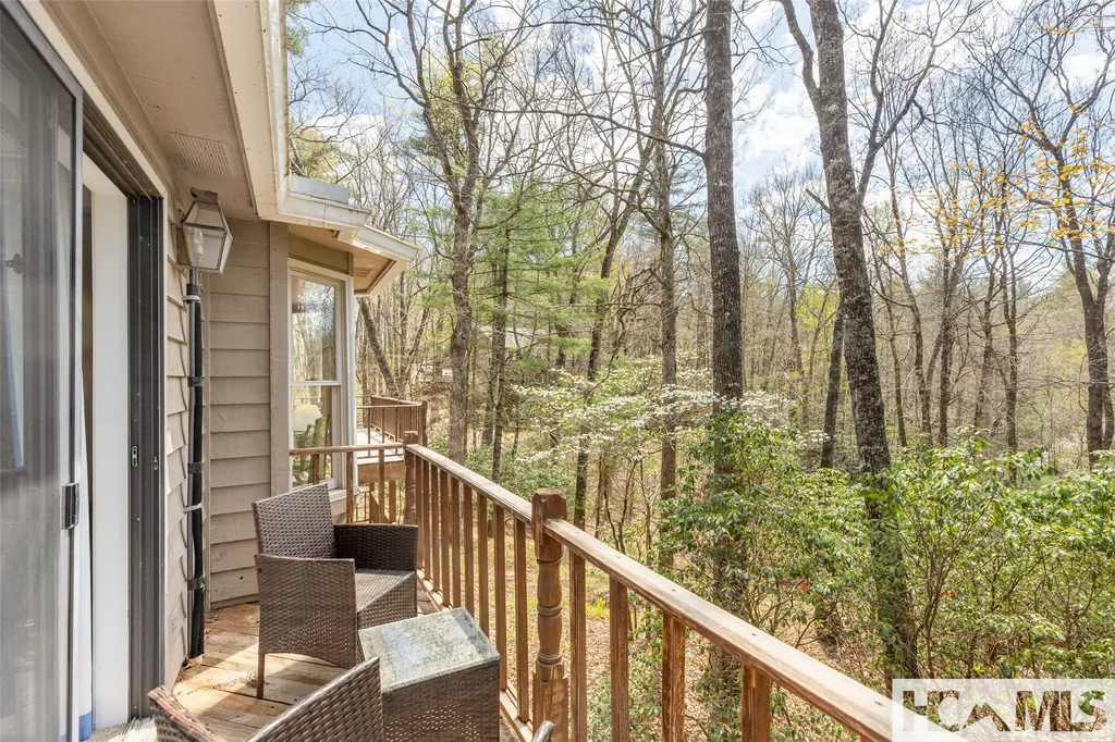 46 Poplar Court Sapphire NC 28774