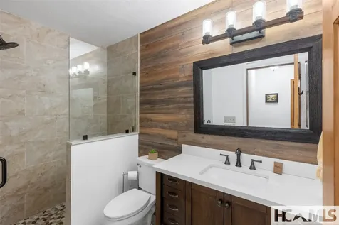 46 Poplar Court Sapphire NC 28774