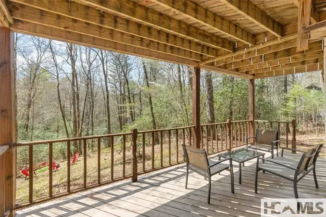 46 Poplar Court Sapphire NC 28774