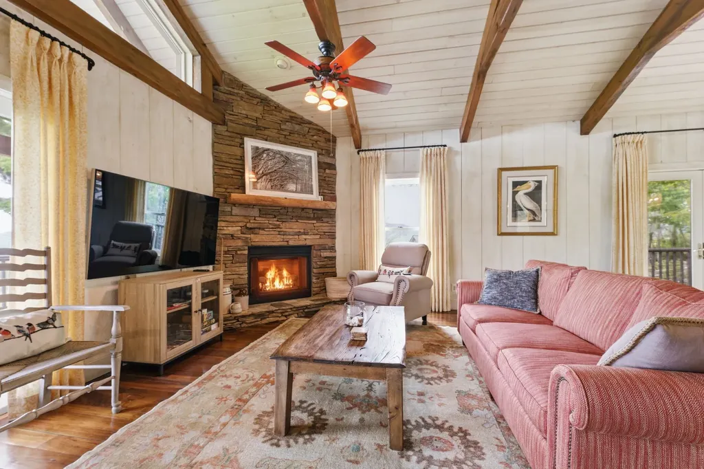 262 Trillium Court Sapphire NC 28774