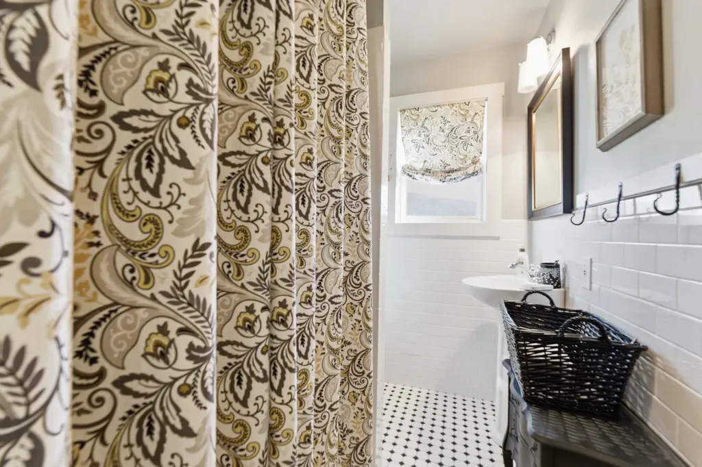 262 Trillium Court Sapphire NC 28774