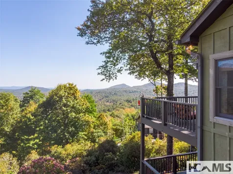 262 Trillium Court Sapphire NC 28774