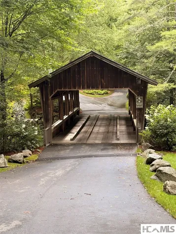 46 Skeen Mill Lane Cullowhee NC 28723