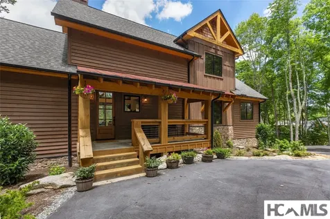1086 Roaming Road Glenville NC 28736