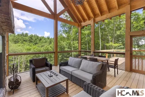 1086 Roaming Road Glenville NC 28736