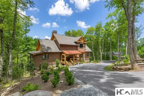 1086 Roaming Road Glenville NC 28736