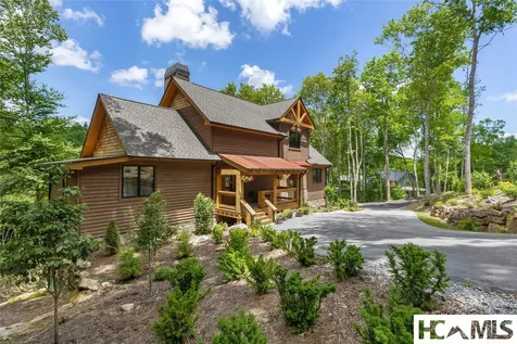 1086 Roaming Road Glenville NC 28736