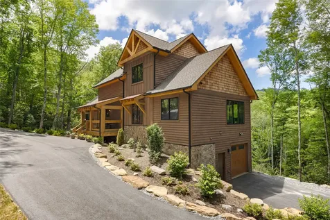 1086 Roaming Road Glenville NC 28736