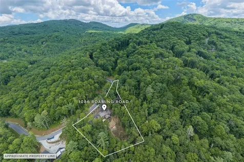 1086 Roaming Road Glenville NC 28736