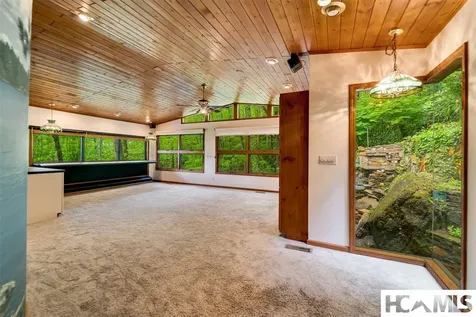 33/57 W Village Way Sapphire NC 28774