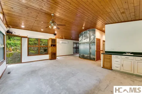 33/57 W Village Way Sapphire NC 28774
