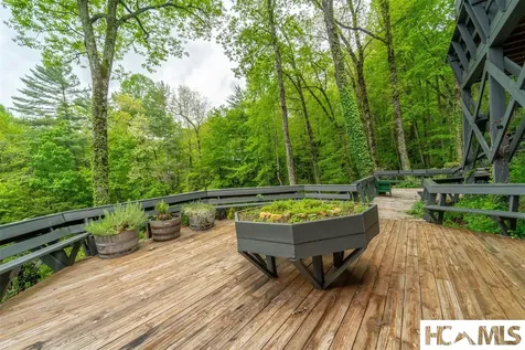 33/57 W Village Way Sapphire NC 28774
