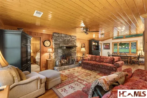 701 Foreman Road Highlands NC 28741