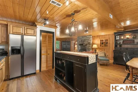 701 Foreman Road Highlands NC 28741