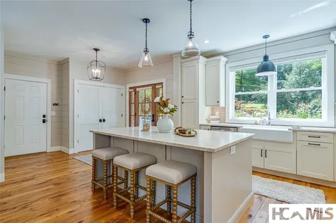 169 Shelby Drive Highlands NC 28741