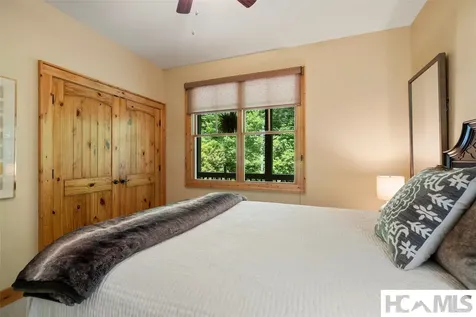 102 Sunrise Ridge Court Sapphire NC 28774