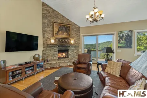 111B Rue De Provence Glenville NC 28736