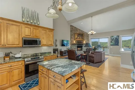 111B Rue De Provence Glenville NC 28736