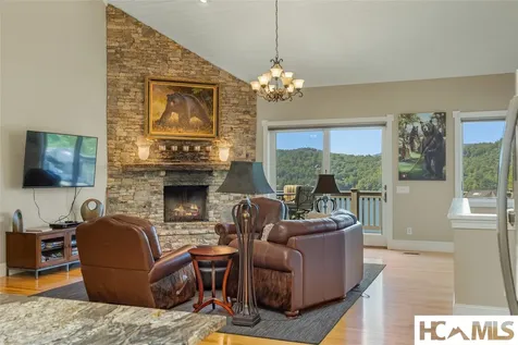 111B Rue De Provence Glenville NC 28736