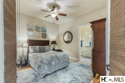 111B Rue De Provence Glenville NC 28736