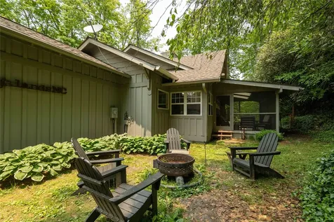 49 Jessamine Lane Highlands NC 28741