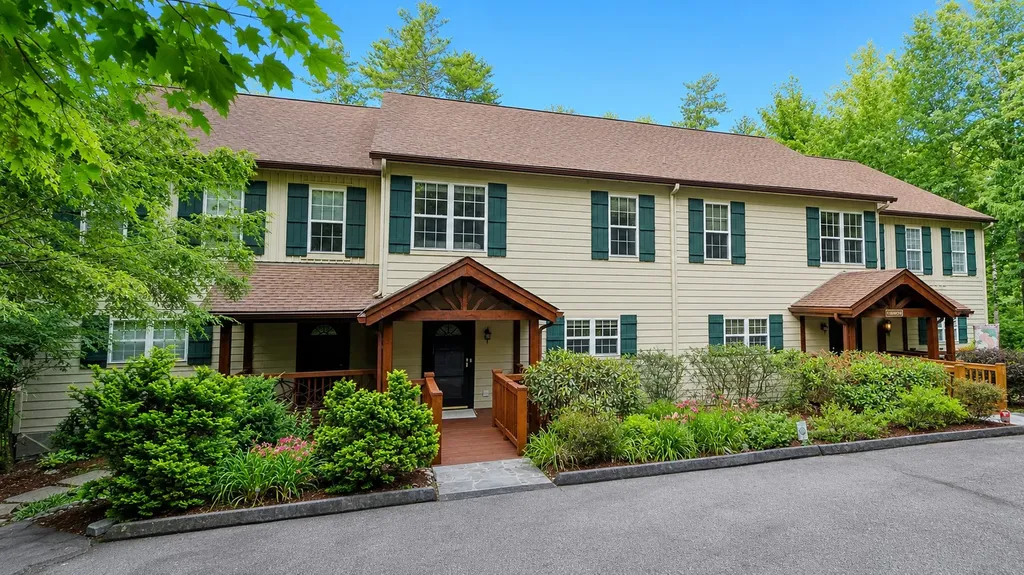 56 Hampton Glen Lane Sapphire NC 28774