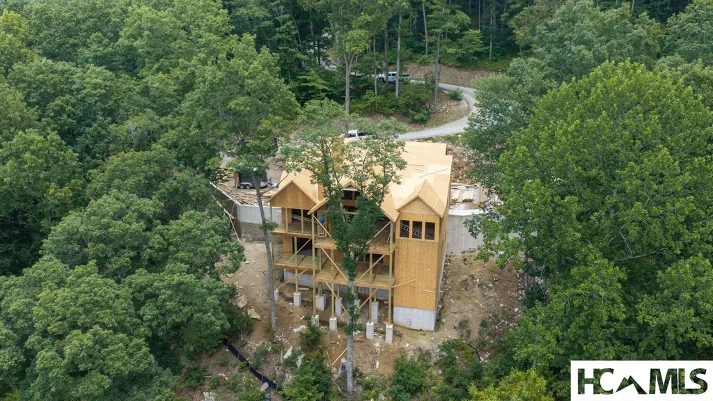 266 S Ridgeline Road Cullowhee NC 28723
