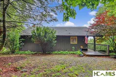 939 Browns Mountain Road Scaly Mountain NC 28775