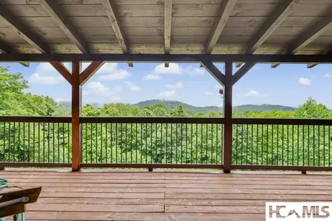 939 Browns Mountain Road Scaly Mountain NC 28775