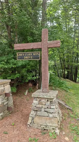 42 Greycliff Mountain Drive Cullowhee NC 28723