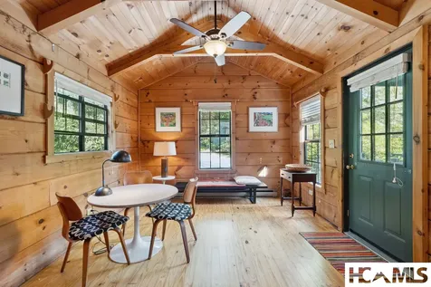 30 Chestnut Walk Highlands NC 28741