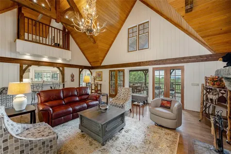 126 Forestland Road Cashiers NC 28717