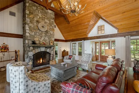 126 Forestland Road Cashiers NC 28717