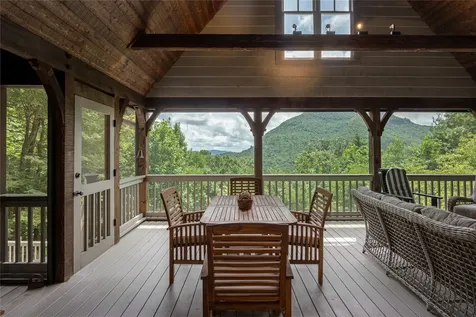 126 Forestland Road Cashiers NC 28717
