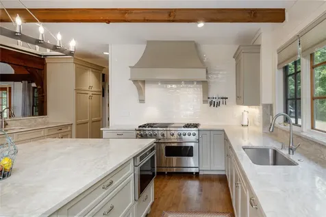 126 Forestland Road Cashiers NC 28717
