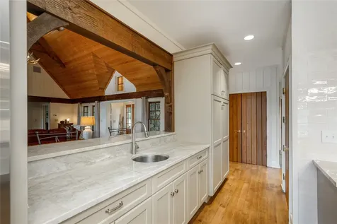 126 Forestland Road Cashiers NC 28717