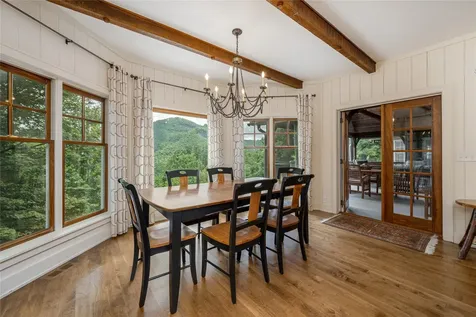 126 Forestland Road Cashiers NC 28717