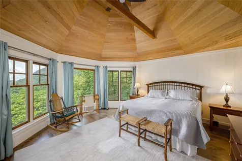 126 Forestland Road Cashiers NC 28717