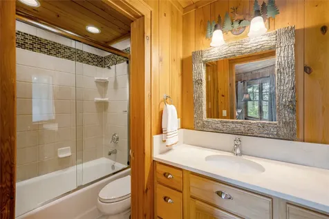 126 Forestland Road Cashiers NC 28717