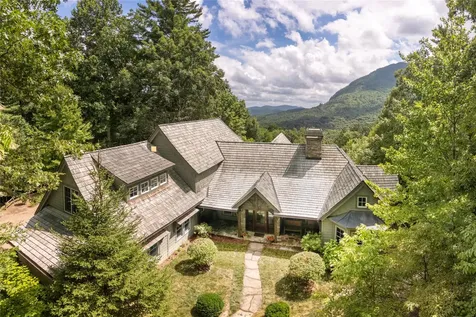 126 Forestland Road Cashiers NC 28717