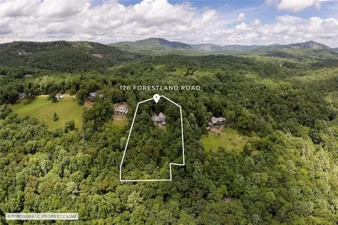 126 Forestland Road Cashiers NC 28717